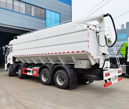 40cbm 8x4 Bulk Feed Tank Truck Fodder Delivery