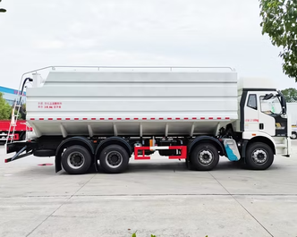 40cbm 8x4 Bulk Feed Tank Truck Fodder Delivery
